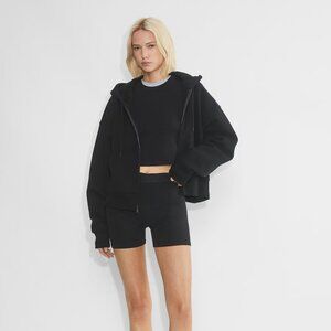 Aritzia Shorts | TNA HomeStretch Hi-Rise Boxer Short